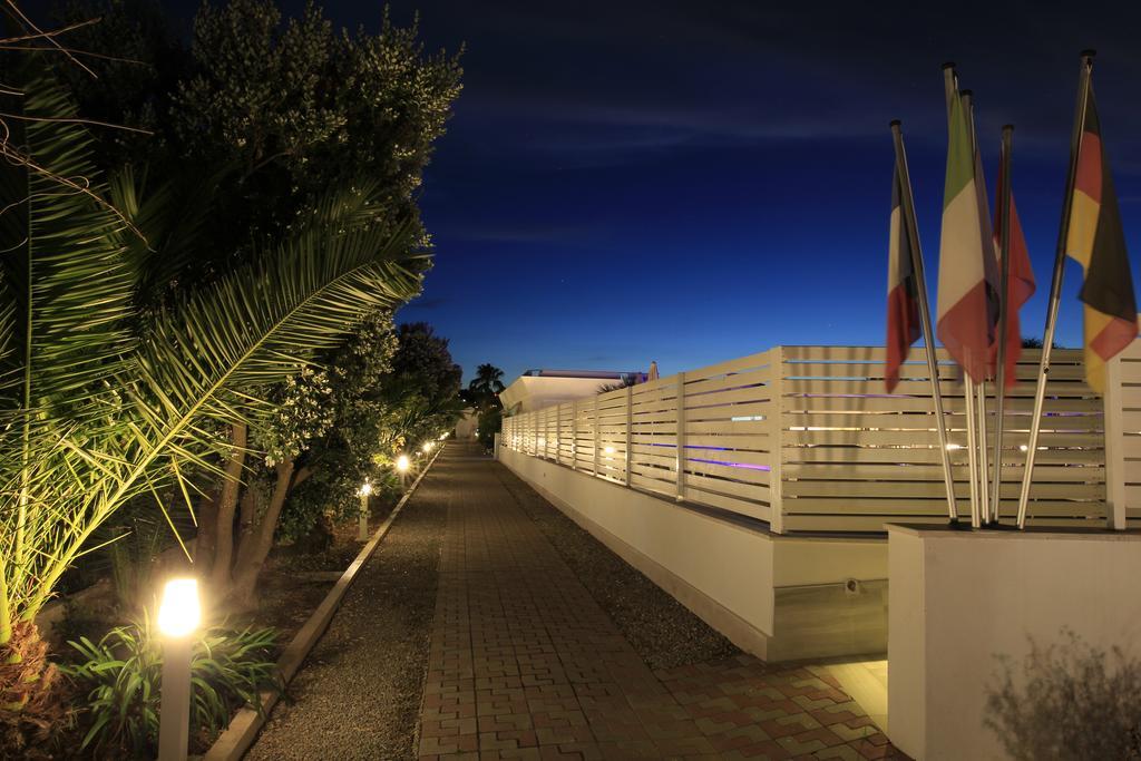 Garden Hotel Ripa Vieste Dış mekan fotoğraf