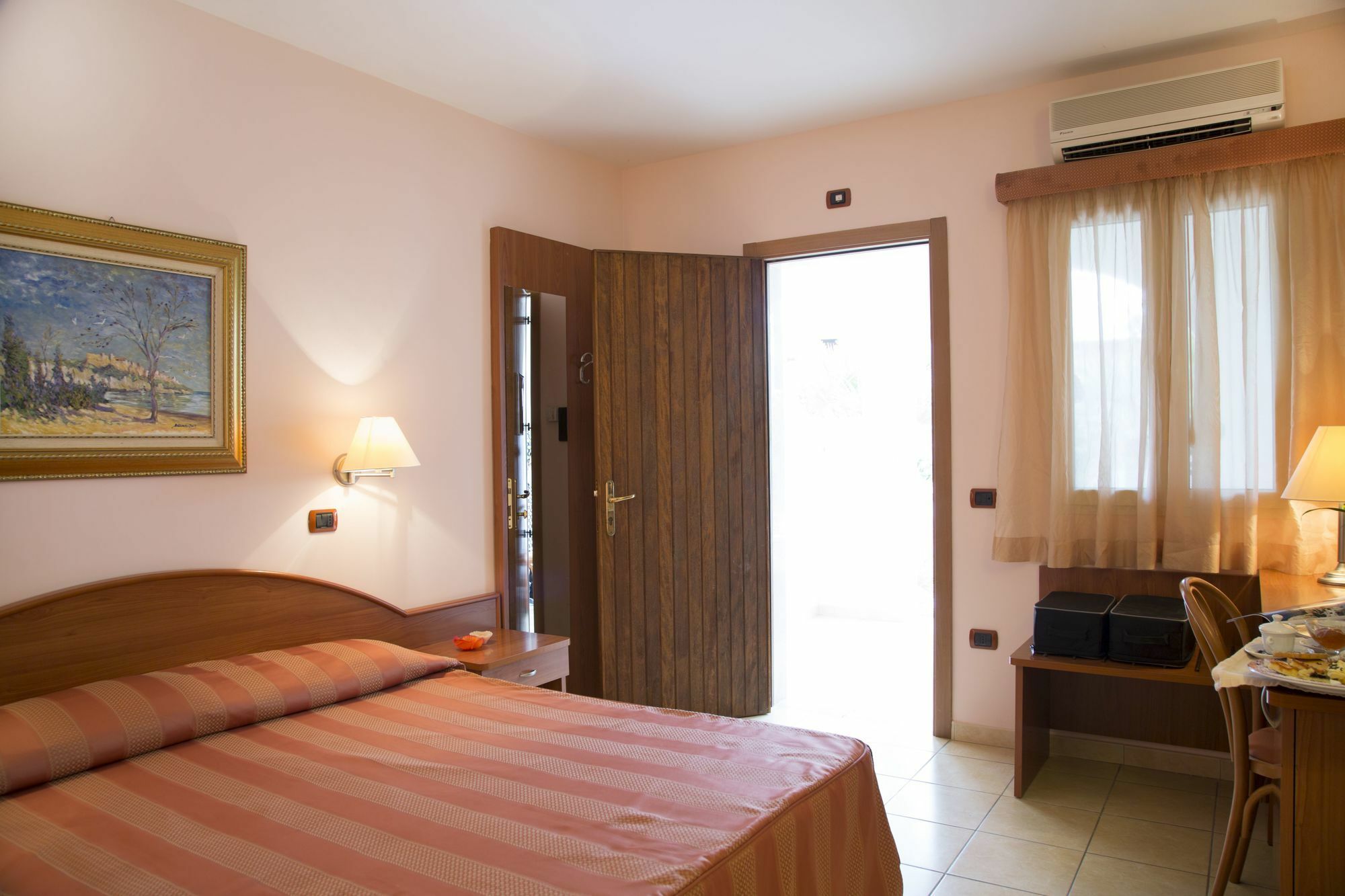 Garden Hotel Ripa Vieste Dış mekan fotoğraf